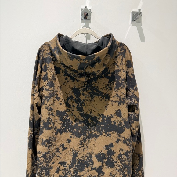 lululemon athletica Brown and Black Hoodie - Picture 2 of 2